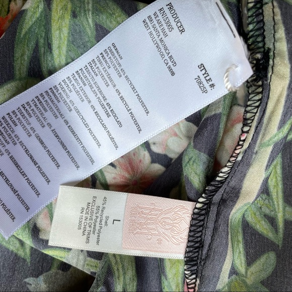 We are HAH Perfectly Tailored Satin Midi Wrap Dress 'Flock Together' Noir Large - Picture 12 of 12